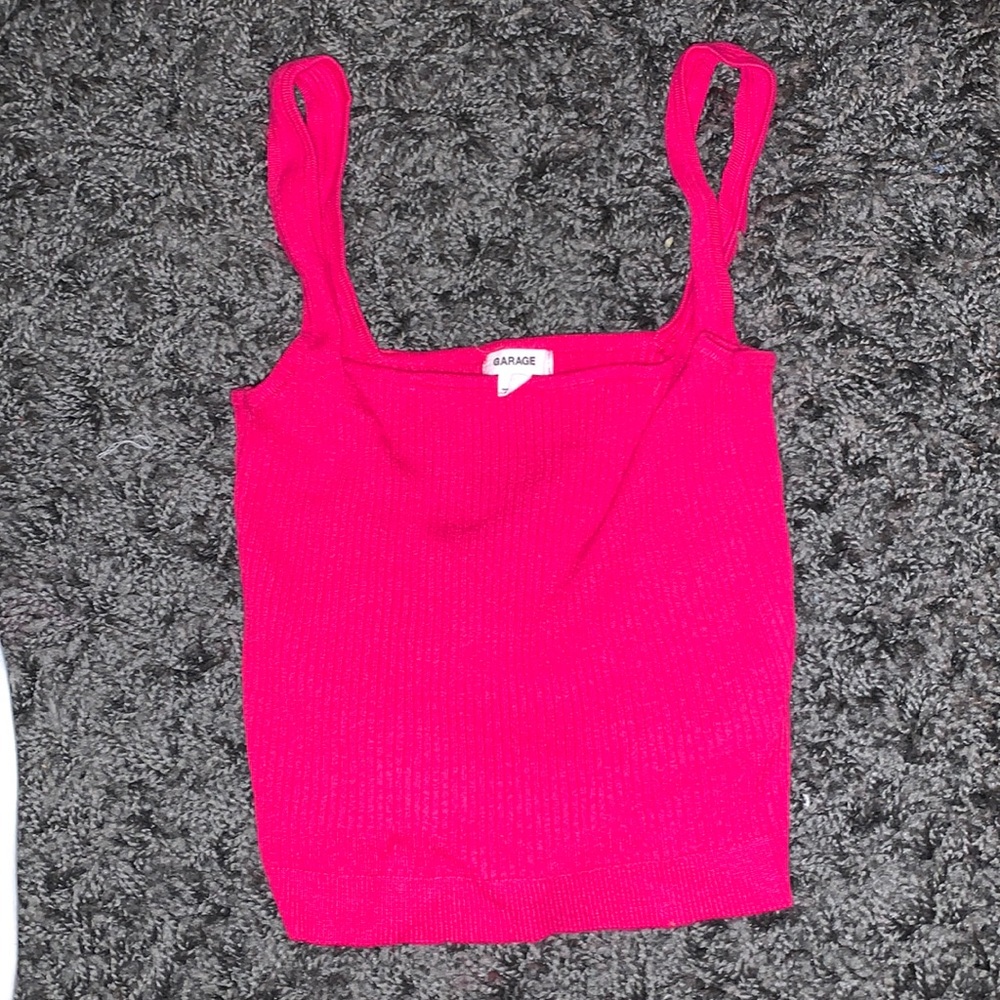 Sm. Garage Hot pink cropped tank
